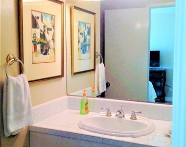 6677 Paseo Del Norte - Photo Thumbnail 14