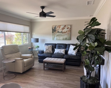 3589 Nina Street - Photo Thumbnail 8