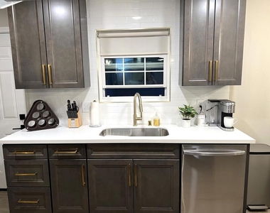 3589 Nina Street - Photo Thumbnail 2
