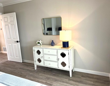 3589 Nina Street - Photo Thumbnail 15