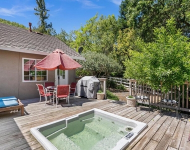 13550 Uvas Road - Photo Thumbnail 24