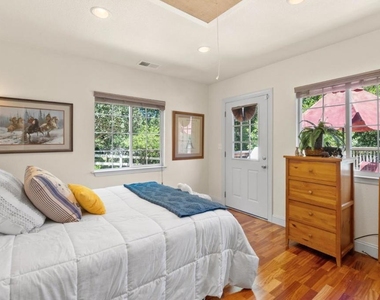 13550 Uvas Road - Photo Thumbnail 8