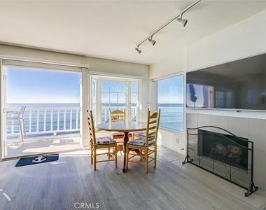1021 Gaviota Drive - Photo Thumbnail 4