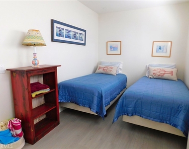 1021 Gaviota Drive - Photo Thumbnail 15