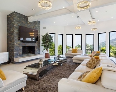 2955 Passmore Drive - Photo Thumbnail 21