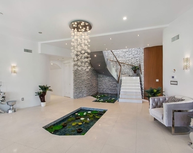 2955 Passmore Drive - Photo Thumbnail 4