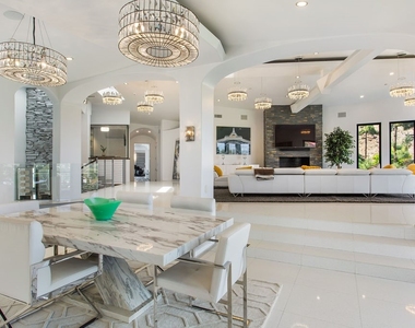 2955 Passmore Drive - Photo Thumbnail 23