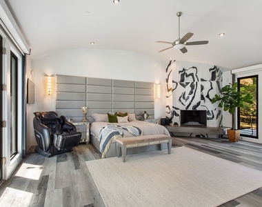 2955 Passmore Drive - Photo Thumbnail 31