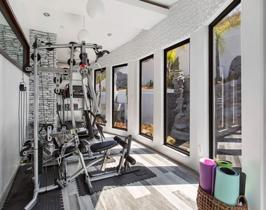 2955 Passmore Drive - Photo Thumbnail 40
