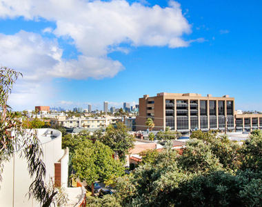 300 N Swall Drive - Photo Thumbnail 12