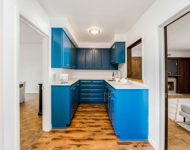 949 N Norman Place - Photo Thumbnail 9