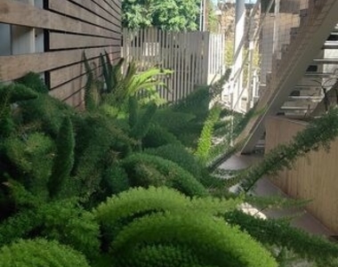935 N San Vicente Boulevard - Photo Thumbnail 13