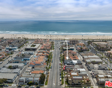 213 17th Street - Photo Thumbnail 7