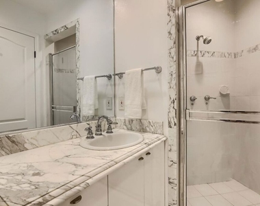 435 Arnaz Drive - Photo Thumbnail 16