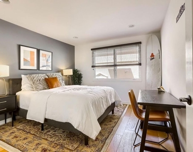 435 Arnaz Drive - Photo Thumbnail 22