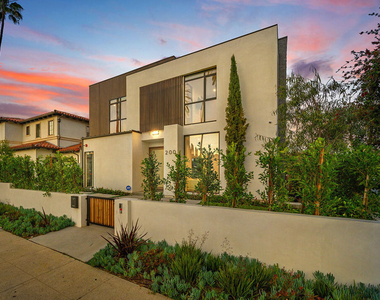 200 N Doheny Drive - Photo Thumbnail 1