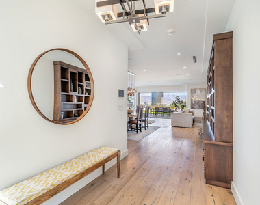 10901 Terryview Drive - Photo Thumbnail 6