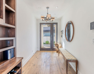 10901 Terryview Drive - Photo Thumbnail 7