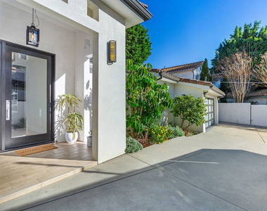 10901 Terryview Drive - Photo Thumbnail 5