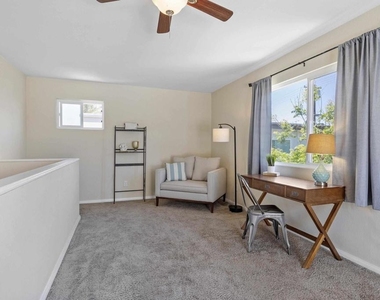 2333 Howard Ave - Photo Thumbnail 15