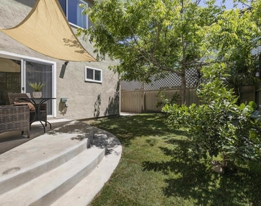 2333 Howard Ave - Photo Thumbnail 25
