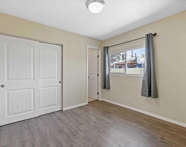 2333 Howard Ave - Photo Thumbnail 18