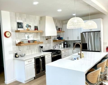 77110 Desi Drive - Photo Thumbnail 11