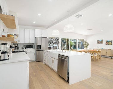 77110 Desi Drive - Photo Thumbnail 8