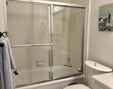 221 Serena Drive - Photo Thumbnail 13