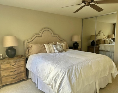 221 Serena Drive - Photo Thumbnail 14