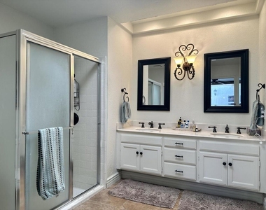 221 Serena Drive - Photo Thumbnail 15