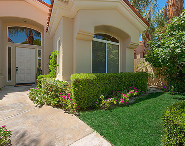 379 Tomahawk Drive - Photo Thumbnail 17