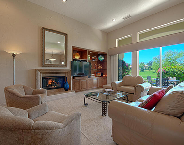 379 Tomahawk Drive - Photo Thumbnail 1