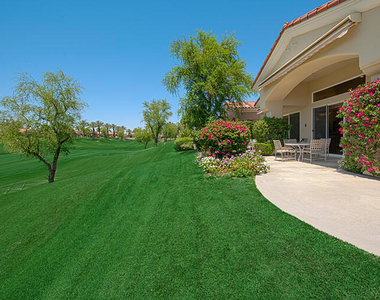 379 Tomahawk Drive - Photo Thumbnail 24