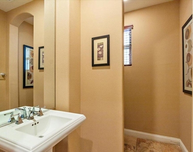78130 Red Hawk Lane - Photo Thumbnail 16