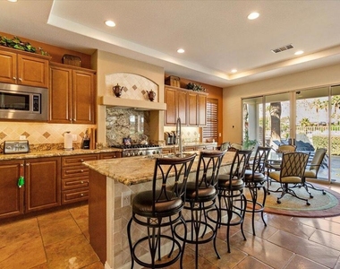 78130 Red Hawk Lane - Photo Thumbnail 12