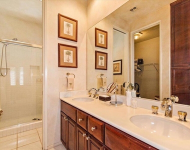 78805 Grand Traverse Avenue - Photo Thumbnail 15