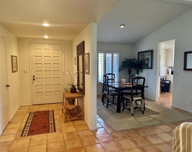 352 S Sierra Madre - Photo Thumbnail 4