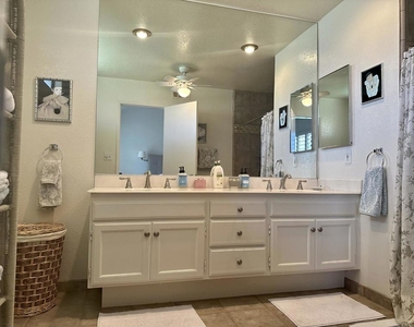 352 S Sierra Madre - Photo Thumbnail 8