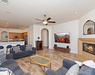 39561 Picasso Court - Photo Thumbnail 7