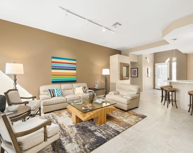 75425 Saint Andrews Court - Photo Thumbnail 10
