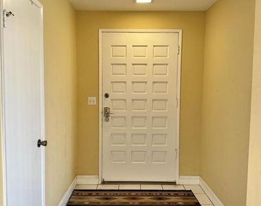294 San Vicente Circle - Photo Thumbnail 4