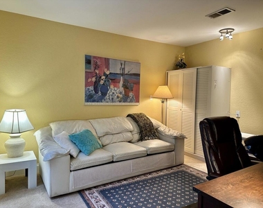 294 San Vicente Circle - Photo Thumbnail 12