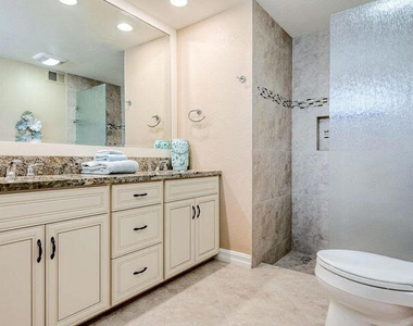 254 Santa Barbara Circle - Photo Thumbnail 9