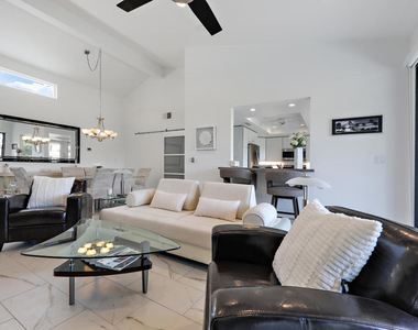 159 Torremolinos Drive - Photo Thumbnail 6