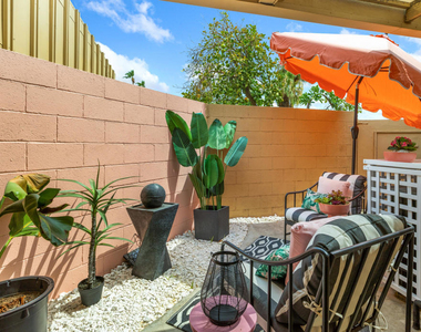 142 Sandpiper Street - Photo Thumbnail 25