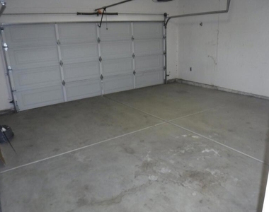 49544 Wayne Street - Photo Thumbnail 62