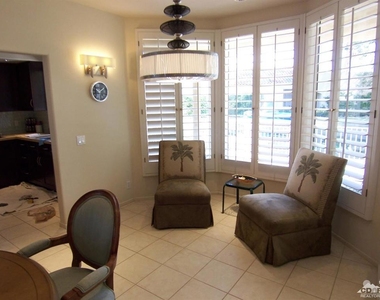 195 Desert Lakes Drive - Photo Thumbnail 12