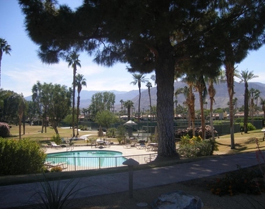 195 Desert Lakes Drive - Photo Thumbnail 26