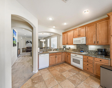 80528 Avenida Camarillo - Photo Thumbnail 7